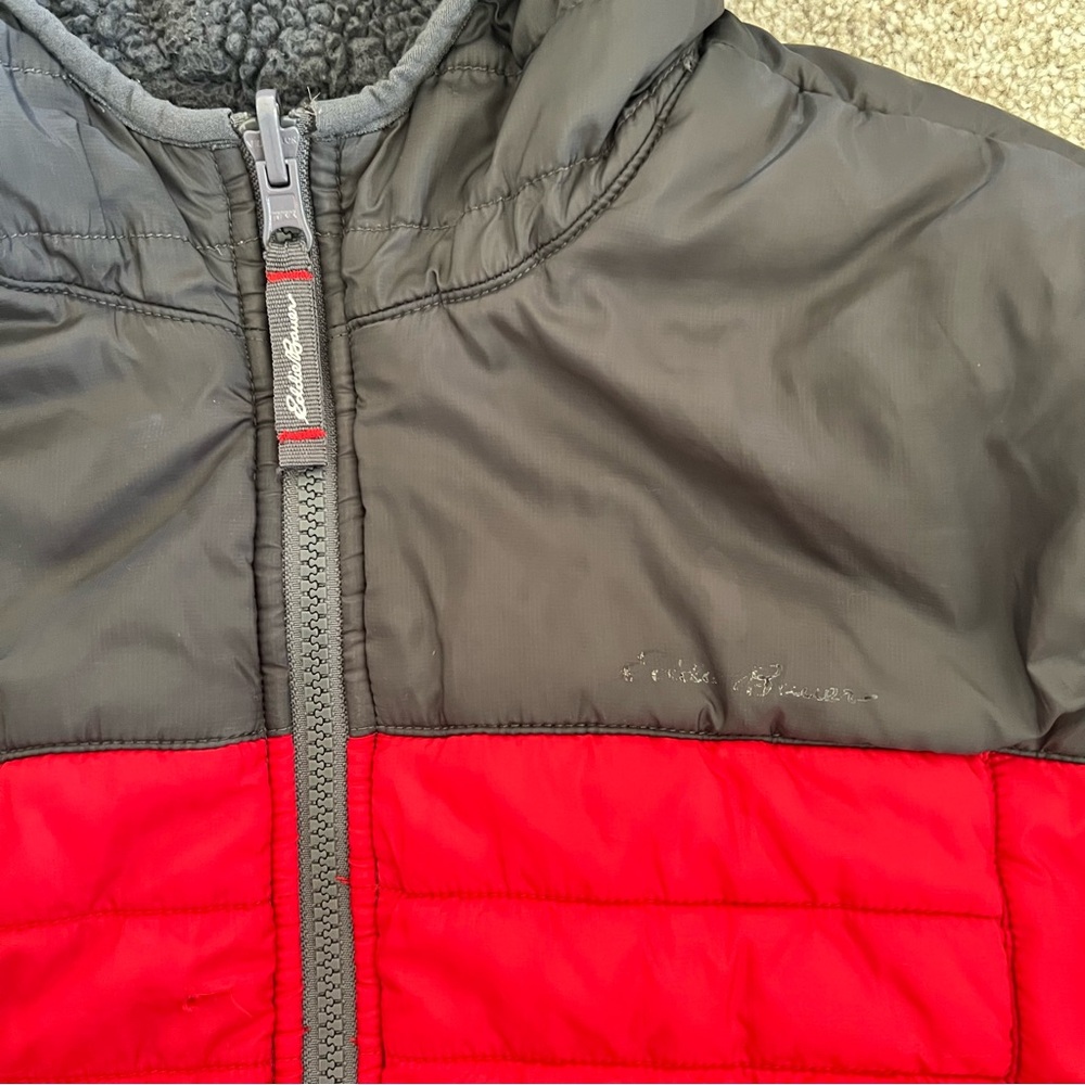 Eddie Bauer Kids Puffer Jacket with hood Red & Gray size M10/12 - Picture 3 of 10